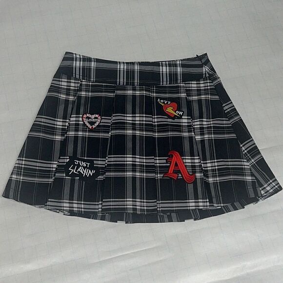 🌸New Prep Gothic school girl Wednesday Addams style skirt plaid - Picture 1 of 4